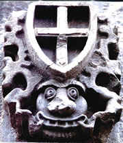 Dat D&auml;moonsche is &ouml;verall - ok &uuml;nner dat Kr&uuml;&uuml;z. D&ouml;r Klick k&ouml;&ouml;nt Se dat Bild vergr&ouml;ttern