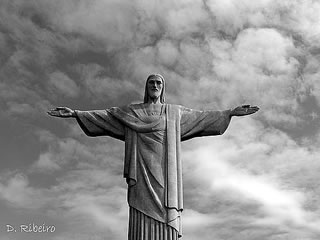 He hett uns sien T&uuml;&uuml;chnis laten