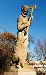 Neptun.  Klick op to'n Vergr&ouml;ttern!