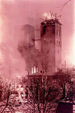 De Dom brennt in'n Krieg...