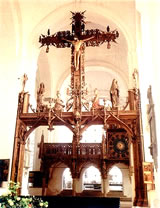 Triumphkrüüz vun Bernt Notke. Klick op to'n Vergröttern!